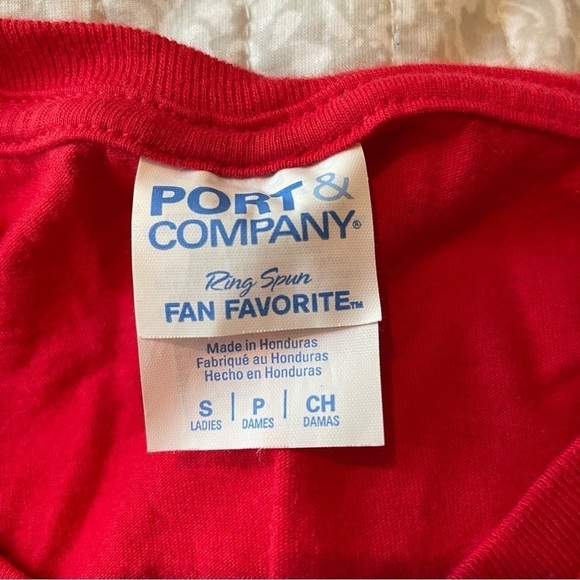 Port & Company Red In Tom We Trust Tampa Bay Buccaneers Short Sleeve Tee Small - Picture 4 of 7